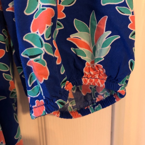 Crown & Ivy Blouse with 3/4 Sleeves and Pineapple Print - Picture 3 of 5